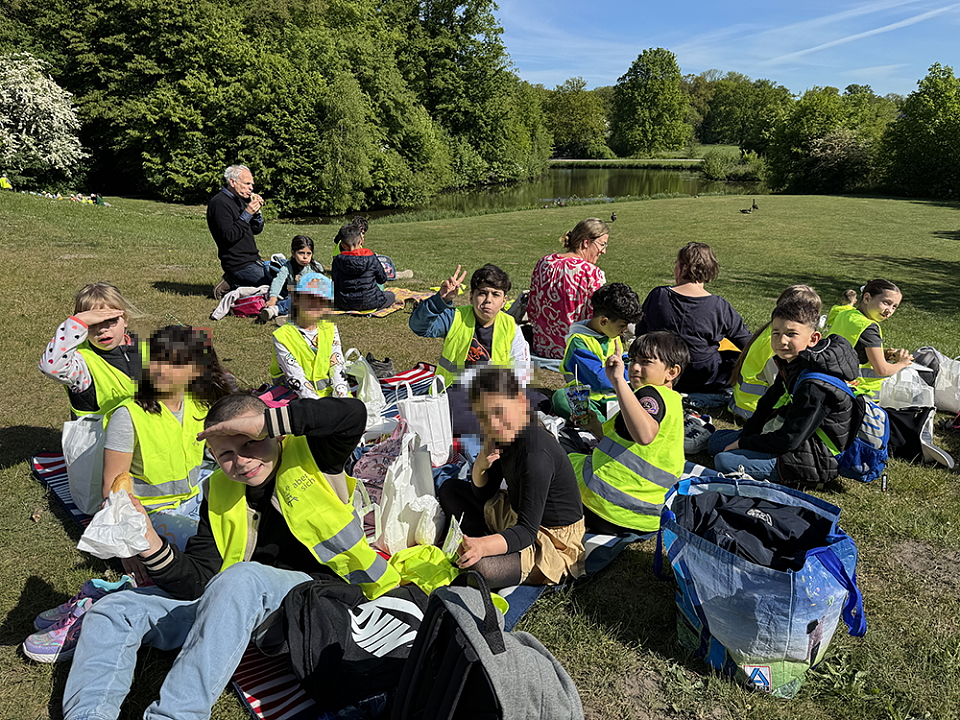 Fr&uuml;hst&uuml;ck im Park
