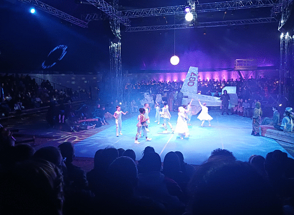 Die Aufführung der Grundschule Walliser Straße bei der Stadtteiloper Tenever