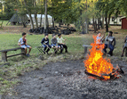 Lagerfeuer mit Stockbrot