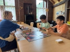 Monopoly und andere Spiele in den Gemeinschaftsräumen