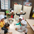 Vorbereitungen für das Backen