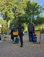 Schüler:innen beim Spendenlauf